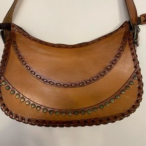 Western small leather satchel. Brown with Western style and accents. EUC